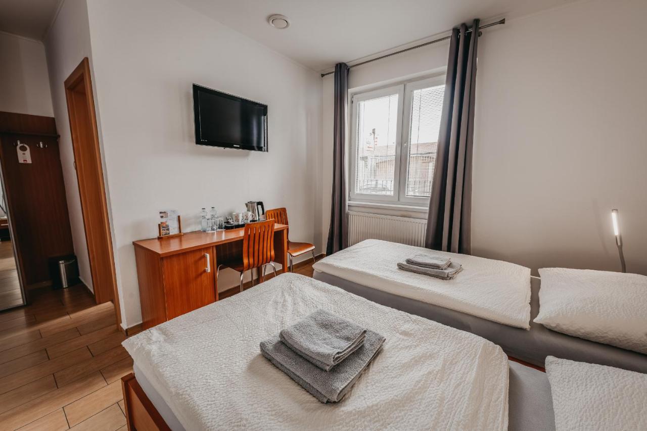 Hotel City Penzion Košice Esterno foto