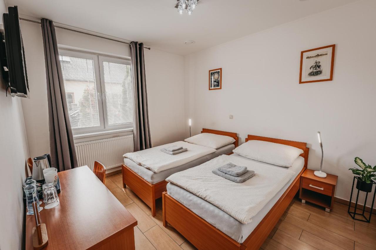 Hotel City Penzion Košice Esterno foto