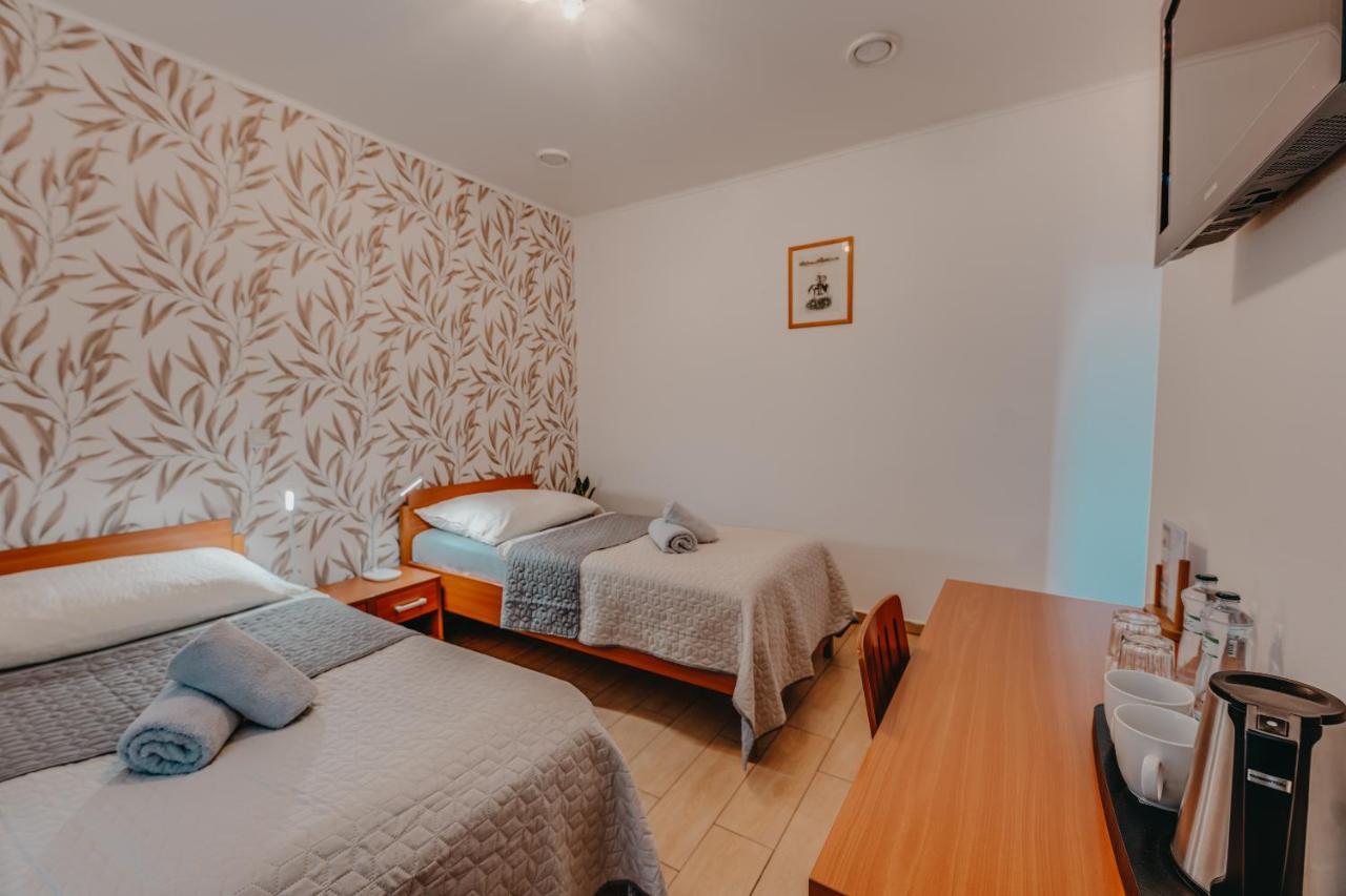 Hotel City Penzion Košice Esterno foto
