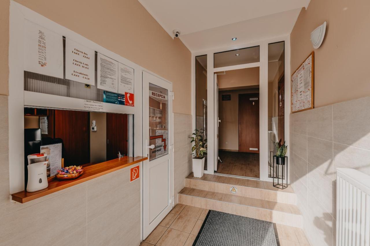 Hotel City Penzion Košice Esterno foto